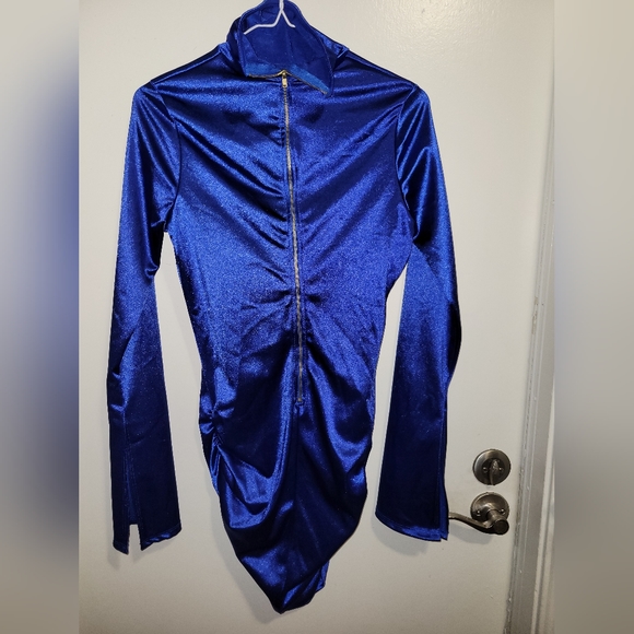 🟥XL Blue Long Sleeve Mini - Picture 3 of 6